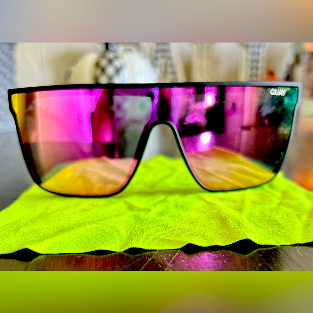 COPY - Quay Nightfall sunglasses